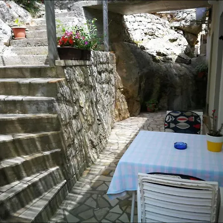 Maruska Guest house Sobra