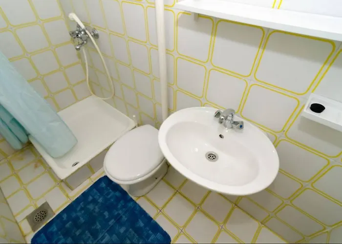 Guest house Maruska Sobra